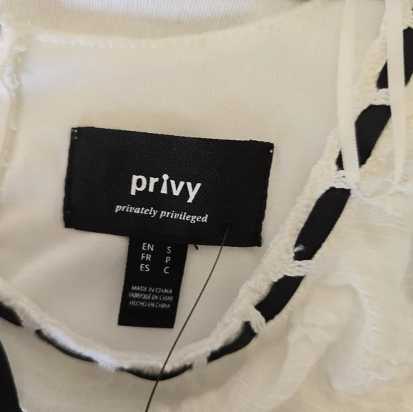 NWT Privy White Crop Top Small Lace Tie Front Cottagecore Long Sleeve Boho - Picture 2 of 11